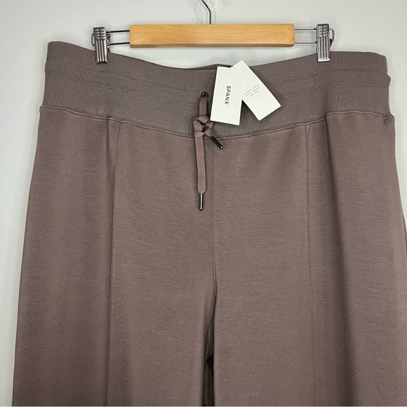 NWT SPANX Airsentials brown Women's High-Waisted Pants size 2XL - Picture 4 of 10